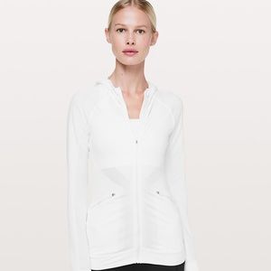 Lululemon - Ventilate Jacket